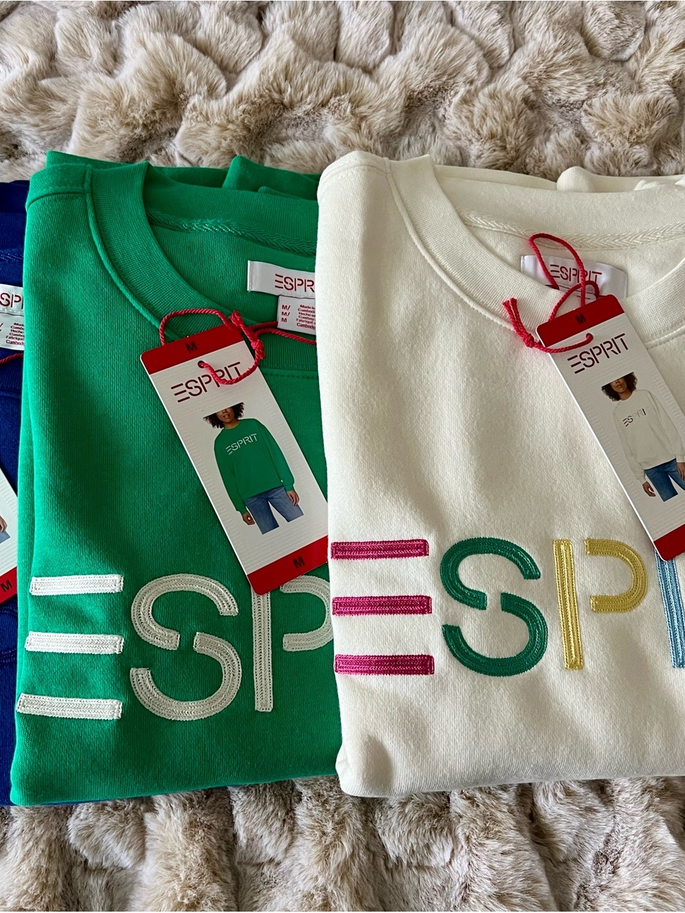NWT Set of 3 Esprit Crewneck Sweatshirts in Cream, Green & Blue Medium
